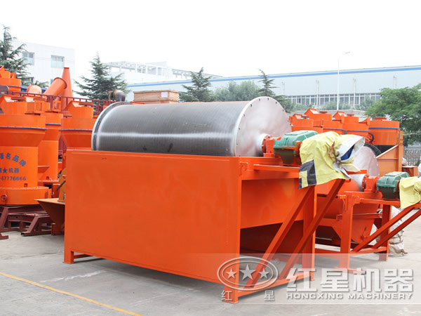 大型干式磁選機(jī)實(shí)拍圖 大型干式磁選機(jī)實(shí)拍圖